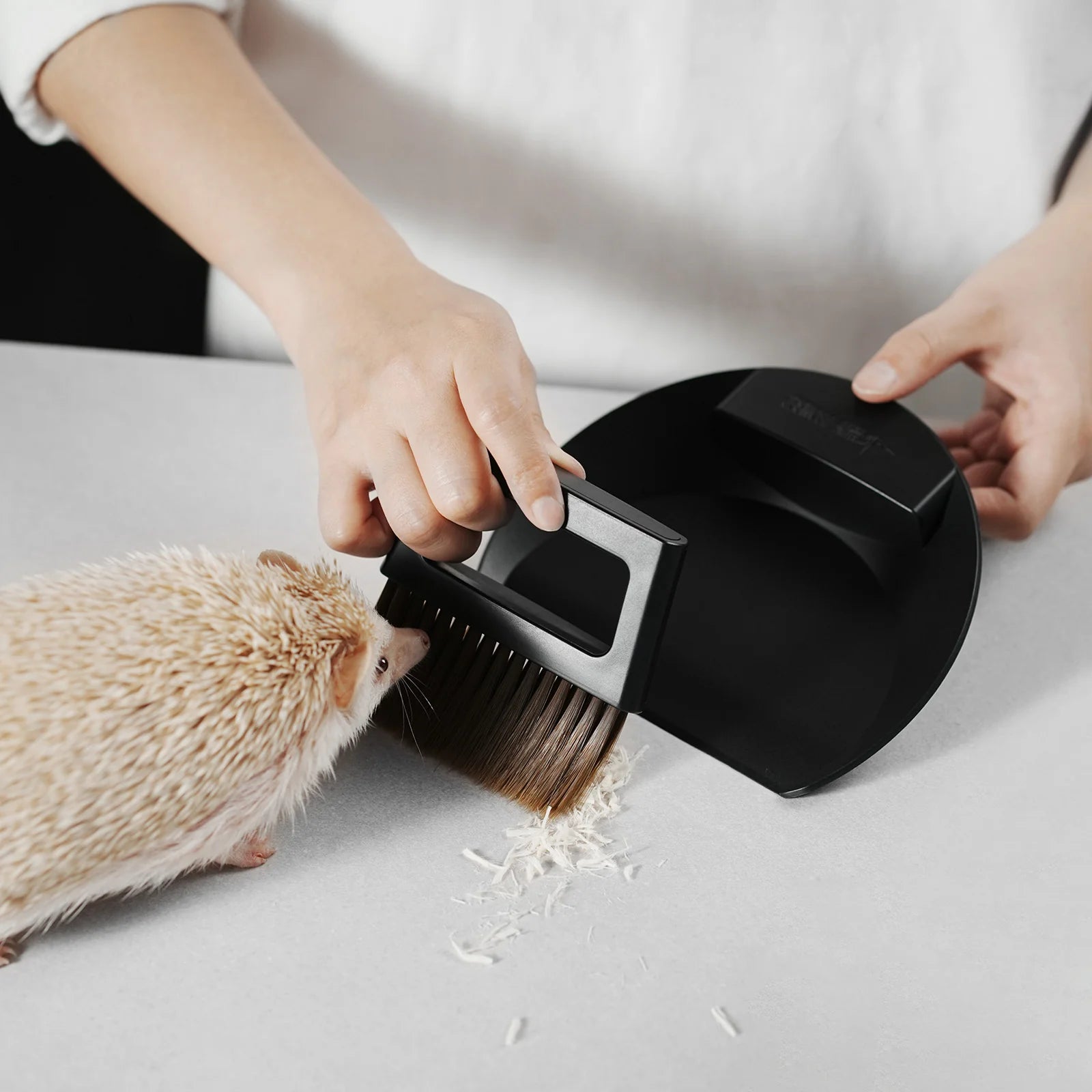 MHW-3BOMBER Coffee Bar Brush