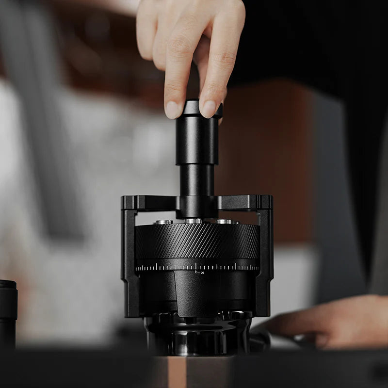 MHW-3BOMBER SE Pro - Needle Distributor