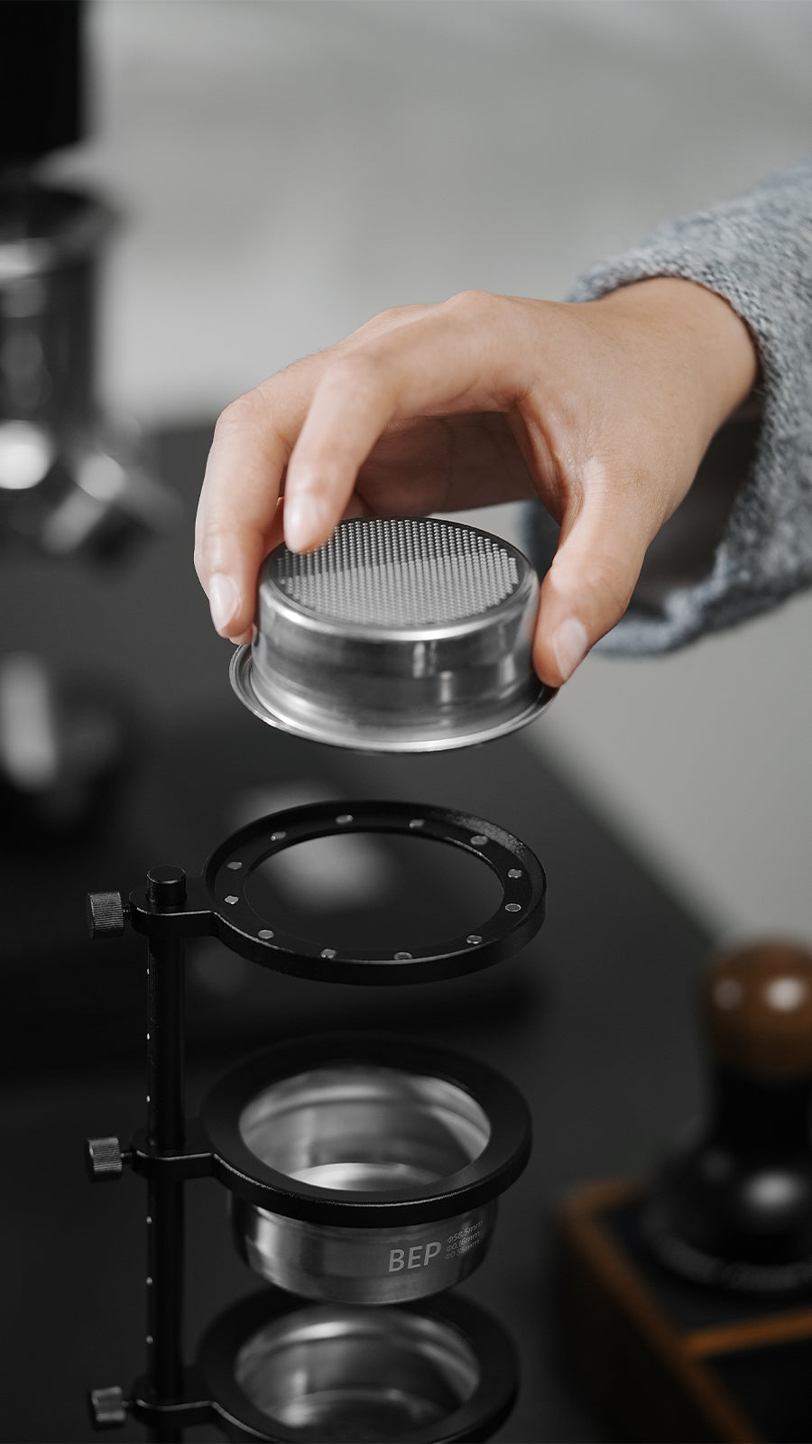 MHW-3BOMBER Magnetic Storage Stand