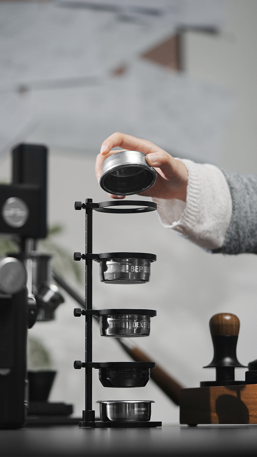 MHW-3BOMBER Magnetic Storage Stand