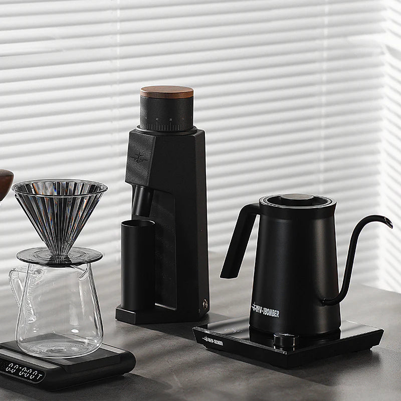 MHW-3BOMBER Assassin Electric Pour Over Kettle 220v-1200w-600ml-EU