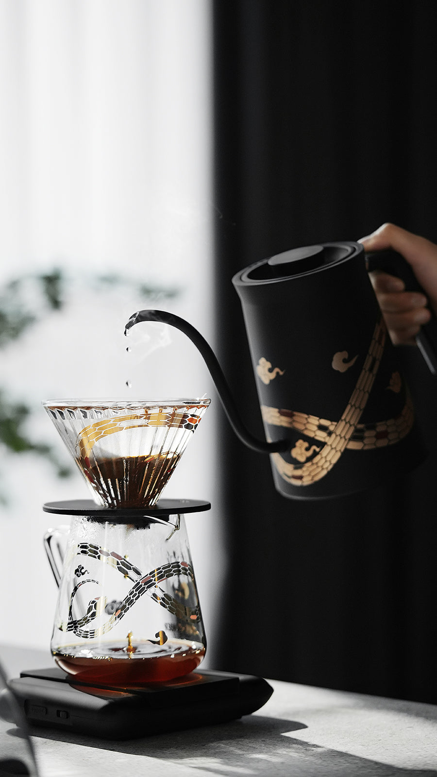 MHW-3BOMBER Elf Glass Coffee Dripper - Year of the Snake Limited Edition
