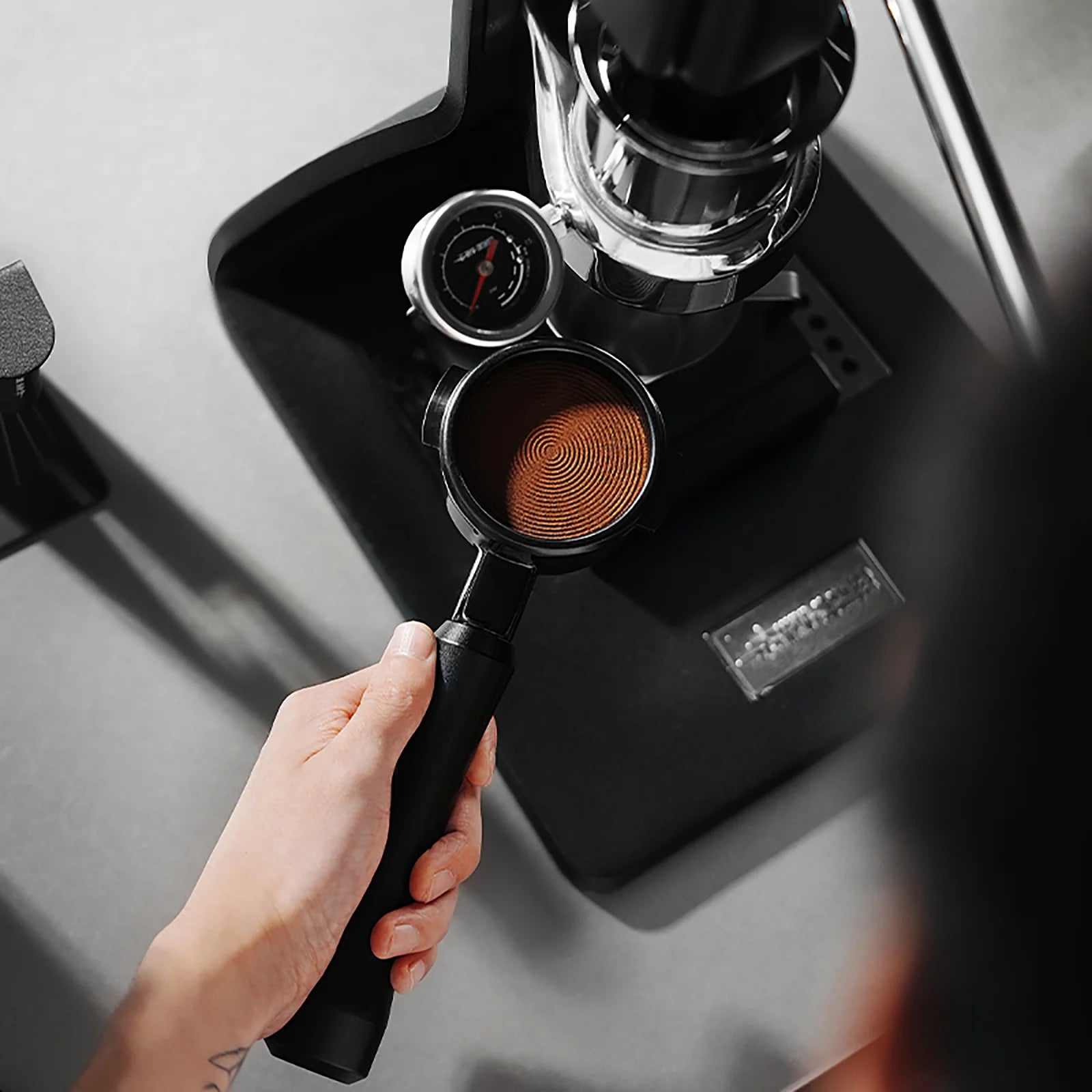 MHW-3BOMBER Astra Collection Bottomless Portafilter - 58mm universal