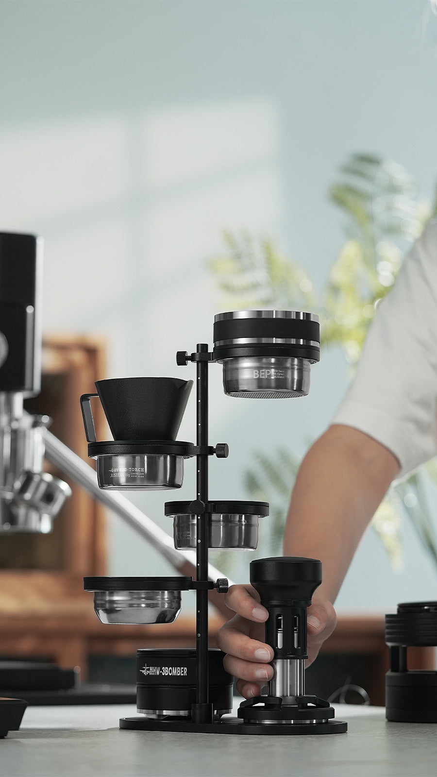 MHW-3BOMBER Magnetic Storage Stand