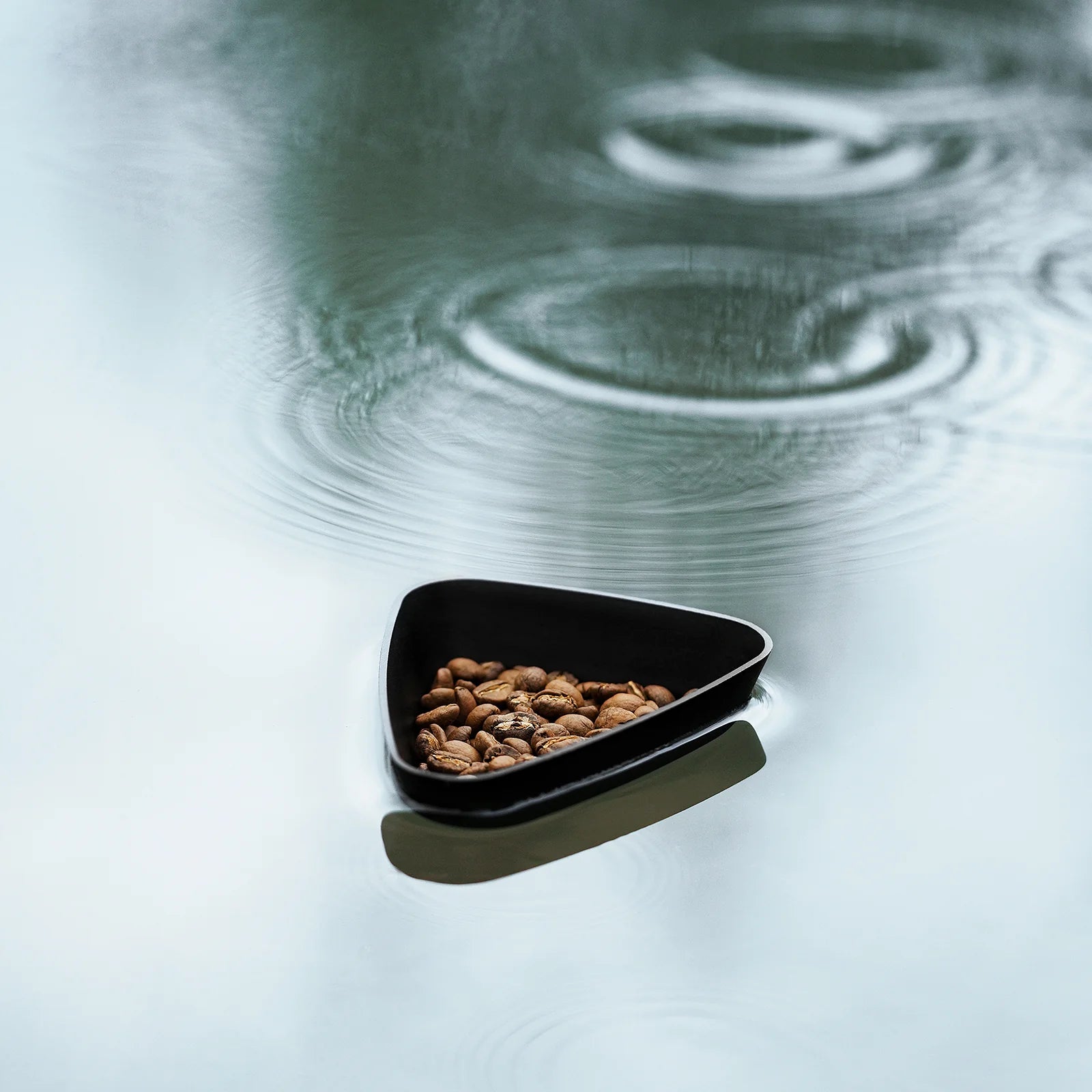 MHW-3BOMBER BeanBoat Coffee Bean Dosing Cup