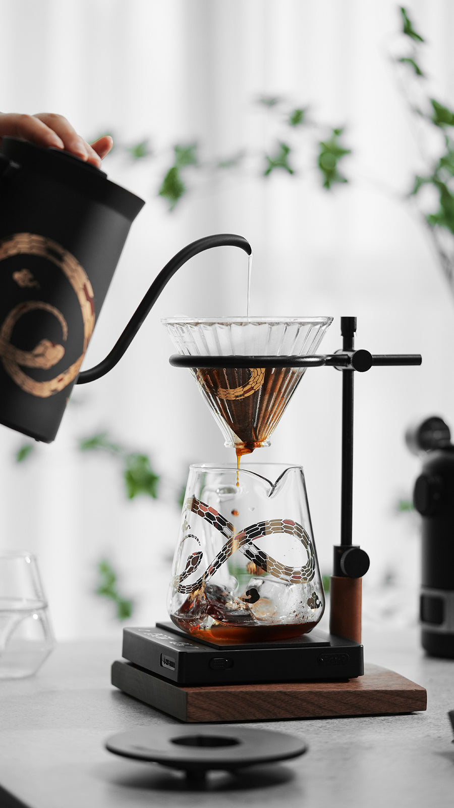 MHW-3BOMBER Elf Glass Coffee Dripper - Year of the Snake Limited Edition