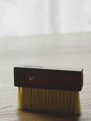 MHW-3BOMBER Line Leather sheath brush 145mm*94mm (walnut + horse hair)