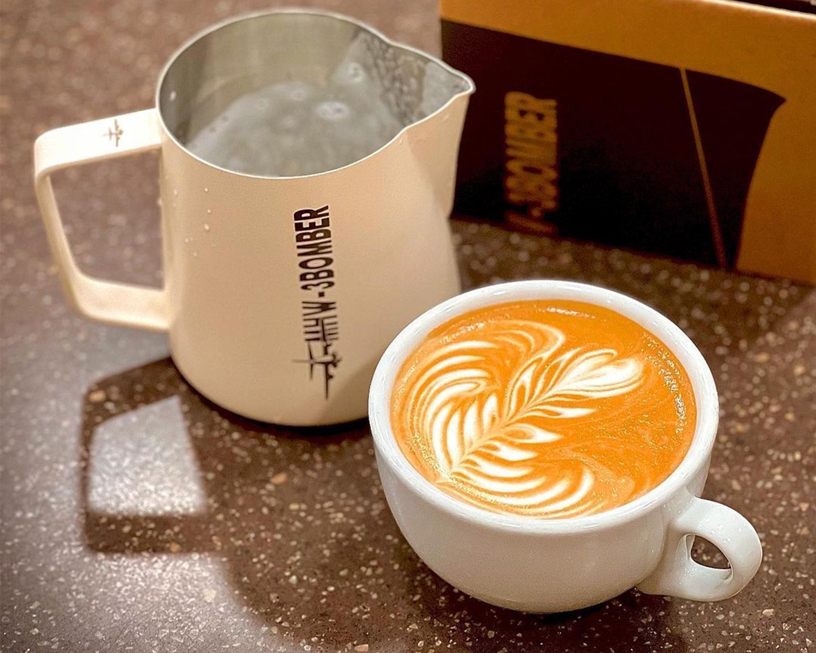 Cum să Prepari un Latte Perfect Acasă