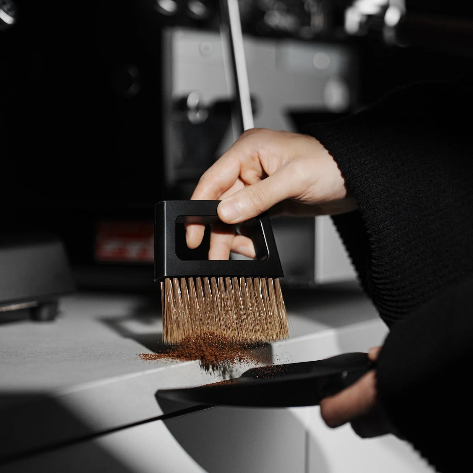 MHW-3BOMBER Coffee Bar Brush