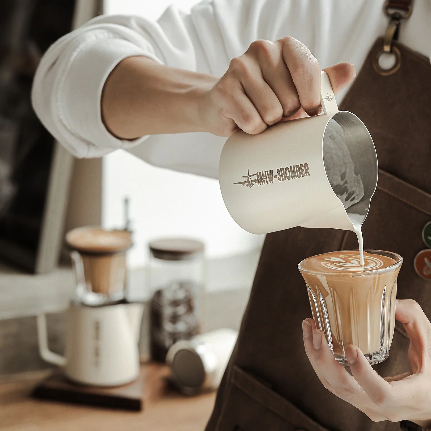 MHW-3BOMBER Milk Pitcher 5.0 Off-White