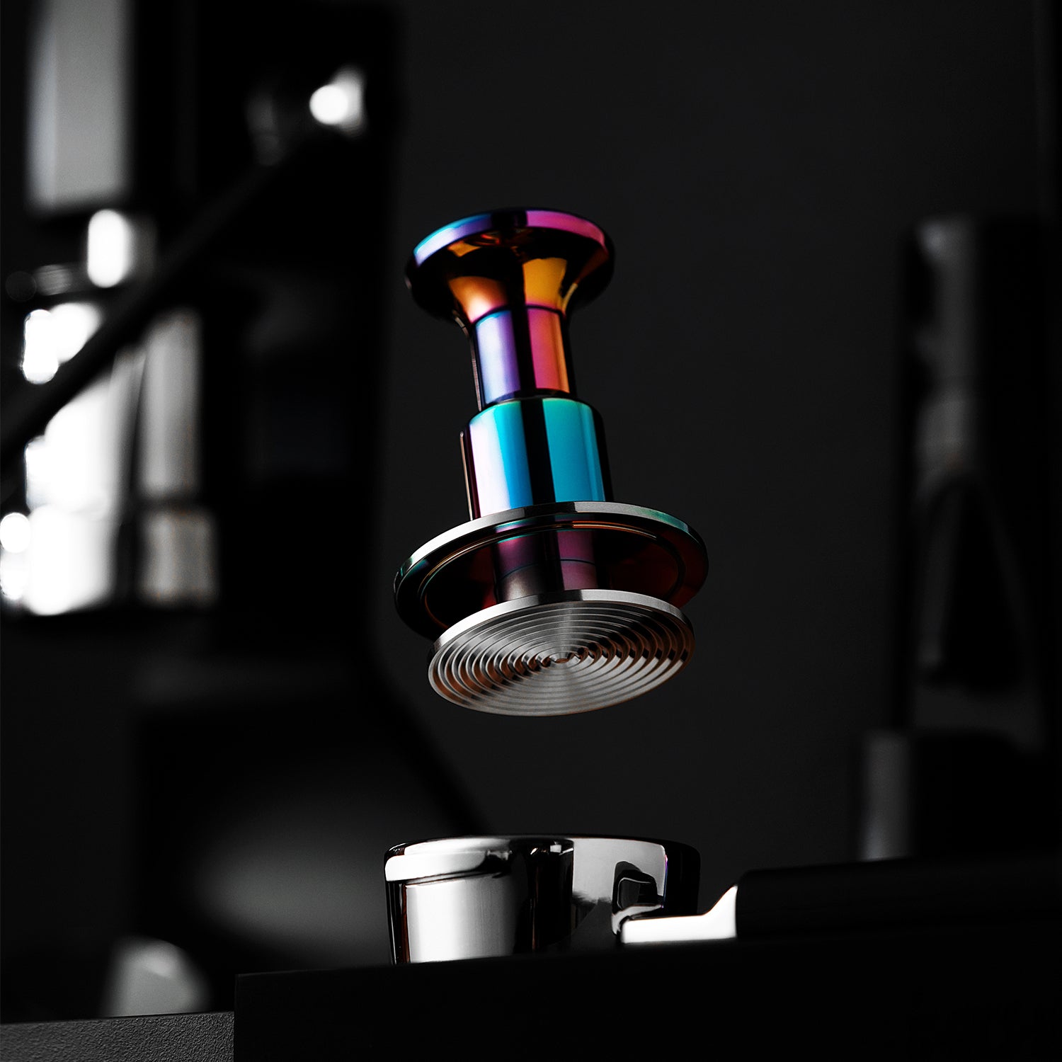 MHW-3BOMBER Knight Impact Tamper Multicolor