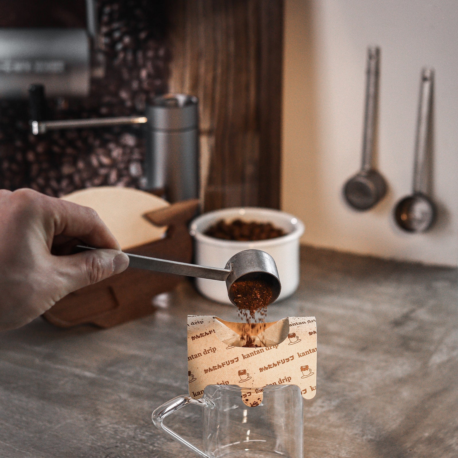 MHW-3BOMBER Long Stainless Steel Silver Measuring Spoon