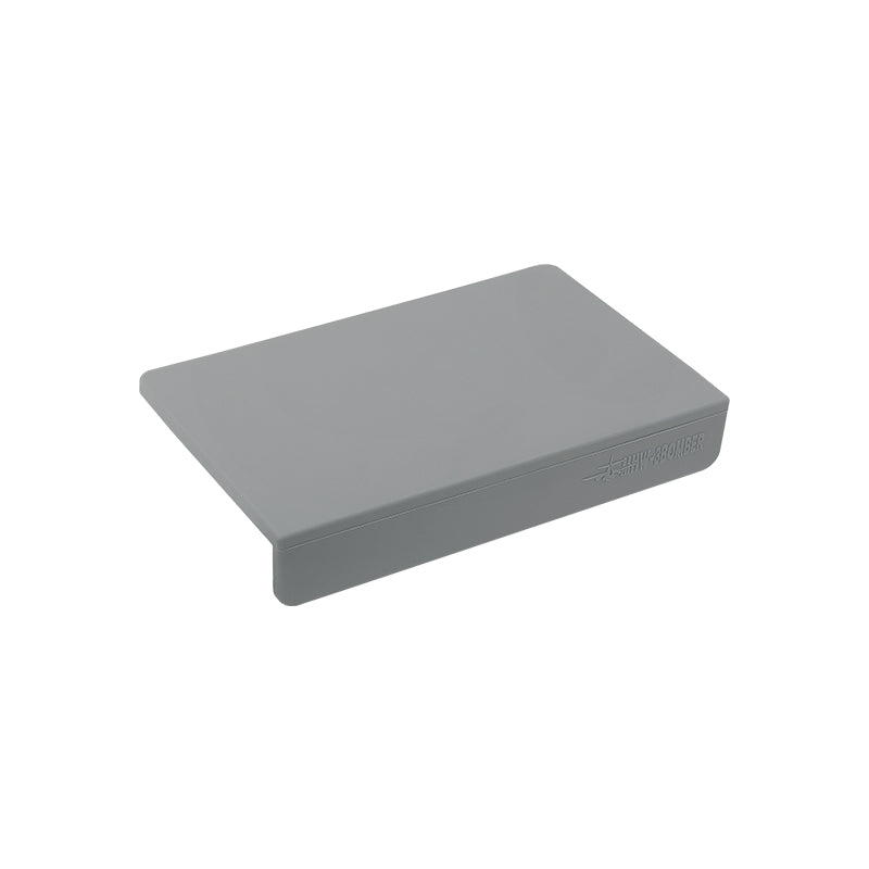 grey_92a6ad9a-e48f-4628-979d-eb7778591426.jpg